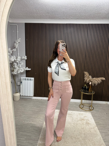 JULIE Jeans