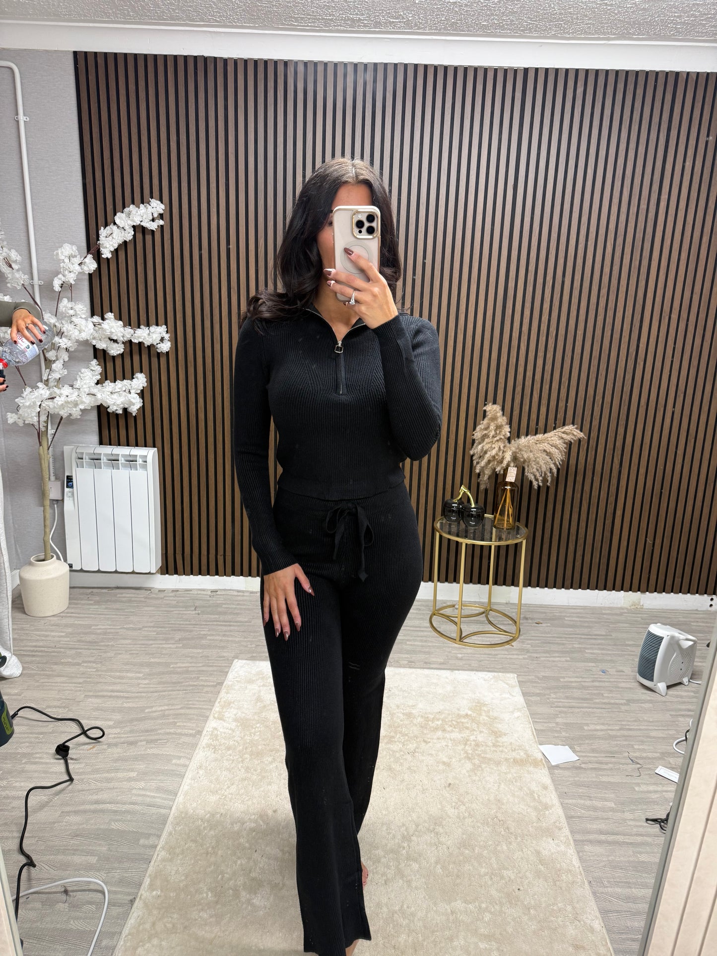 APRIL 1/4 Zip Lounge