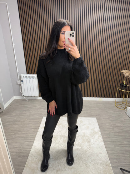 MADDIE - Oversized Soft Knit Jumper