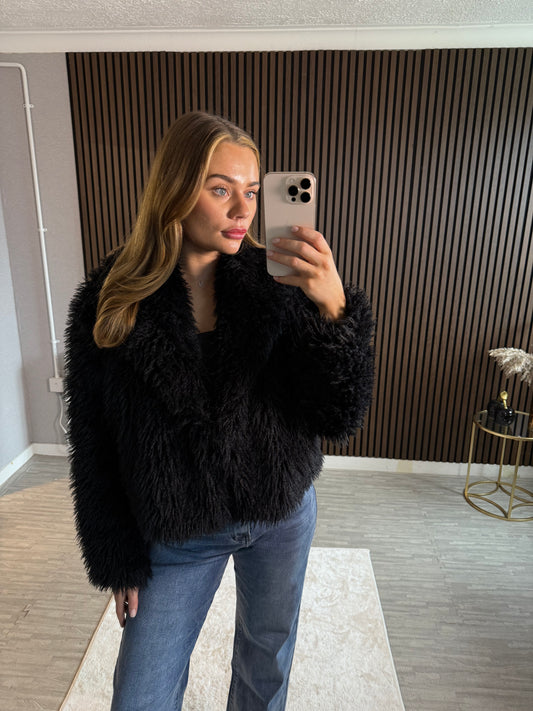 TIFFANY - Shaggy Faux Fur Coat
