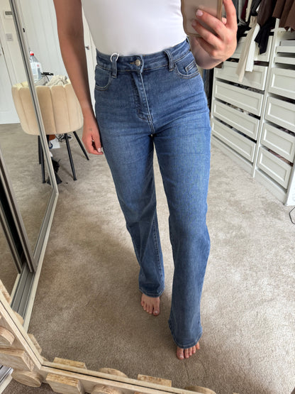 Mid Blue Jeans Straight Leg