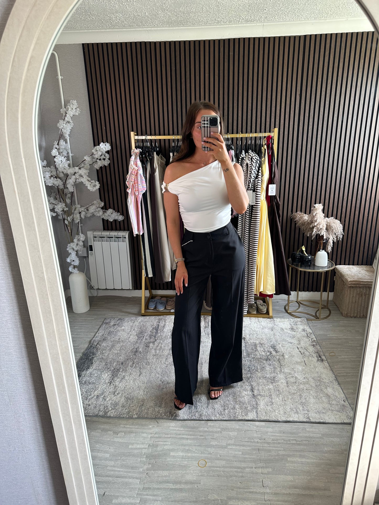 REYA Tailored Trousers