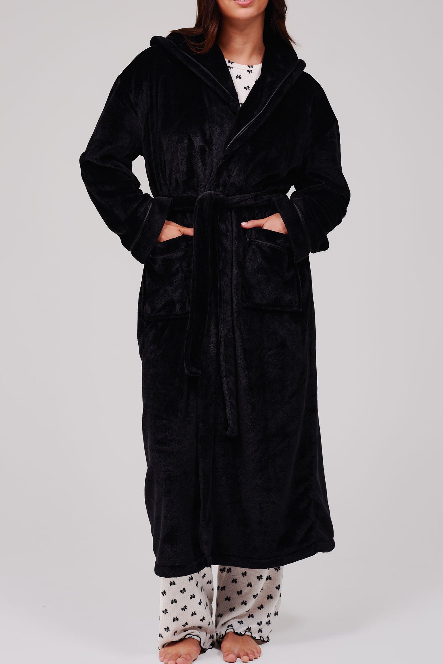 PRE-ORDER - Black Dressing Gown - 794338