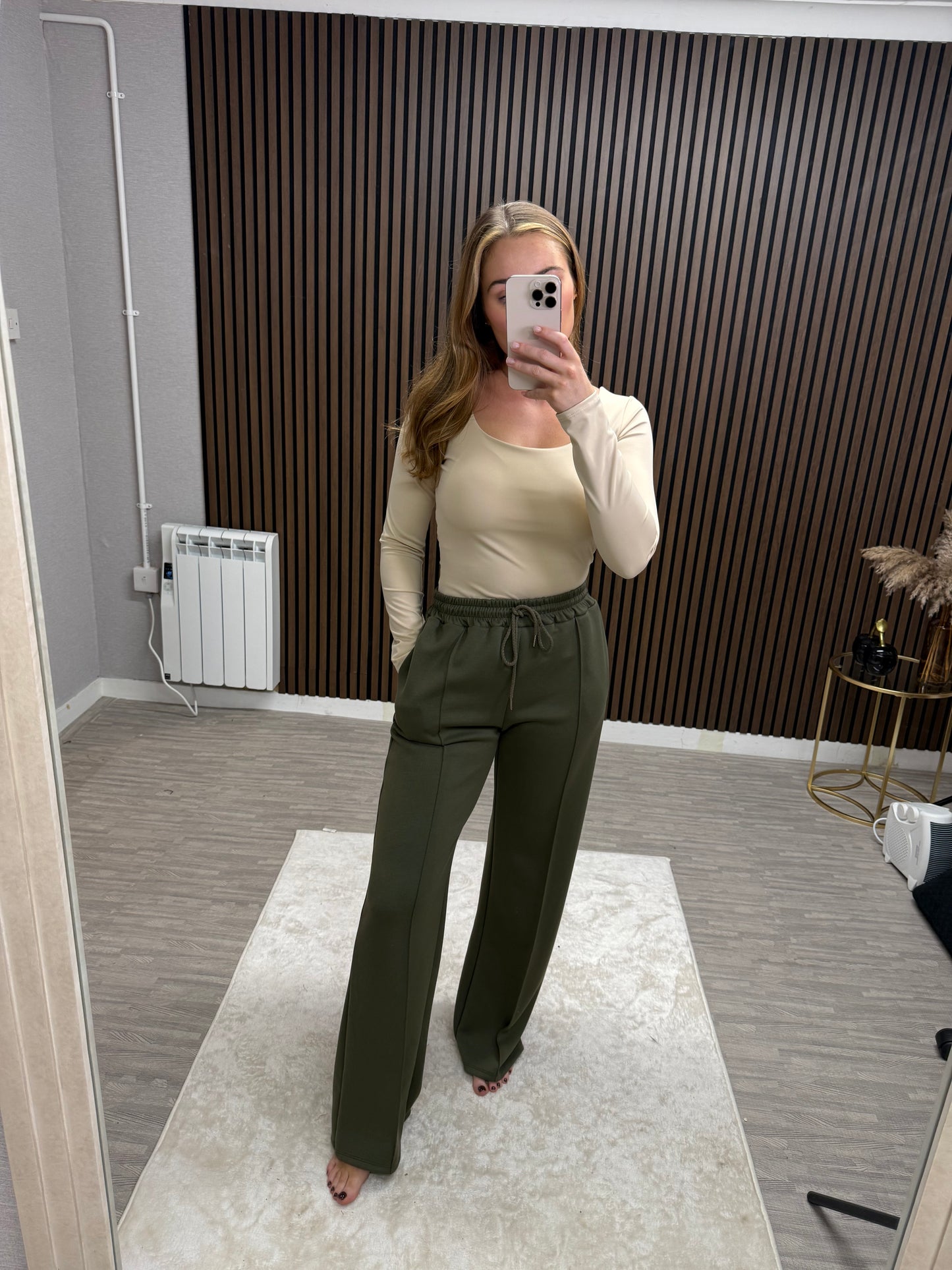 GEMMA - Wide Leg Jogger