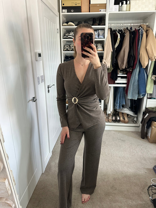 TILLY Buckle Super Soft Lounge Set