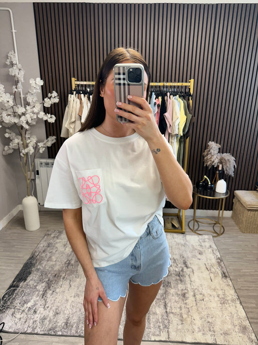 LOVE T-SHIRT