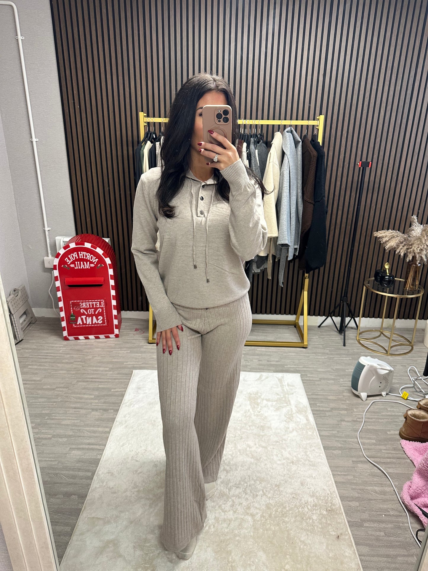 POLLY Hooded Lounge Set