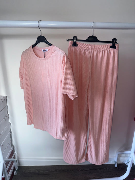 Pink Crinkle Lounge Set